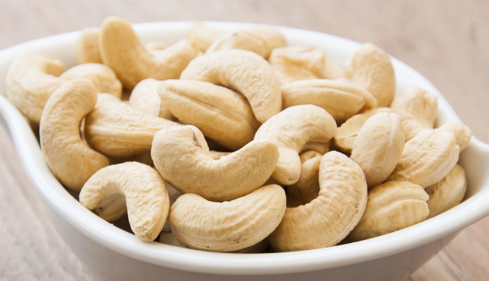 cashew nut ww240 2