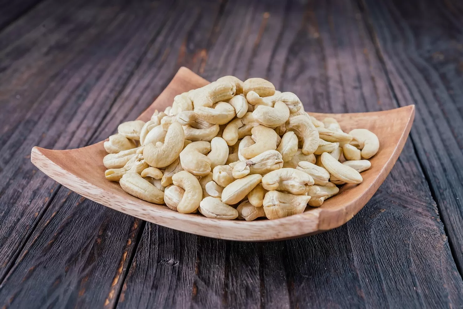 White Whole Cashew Nuts WW160, WW180, WW210