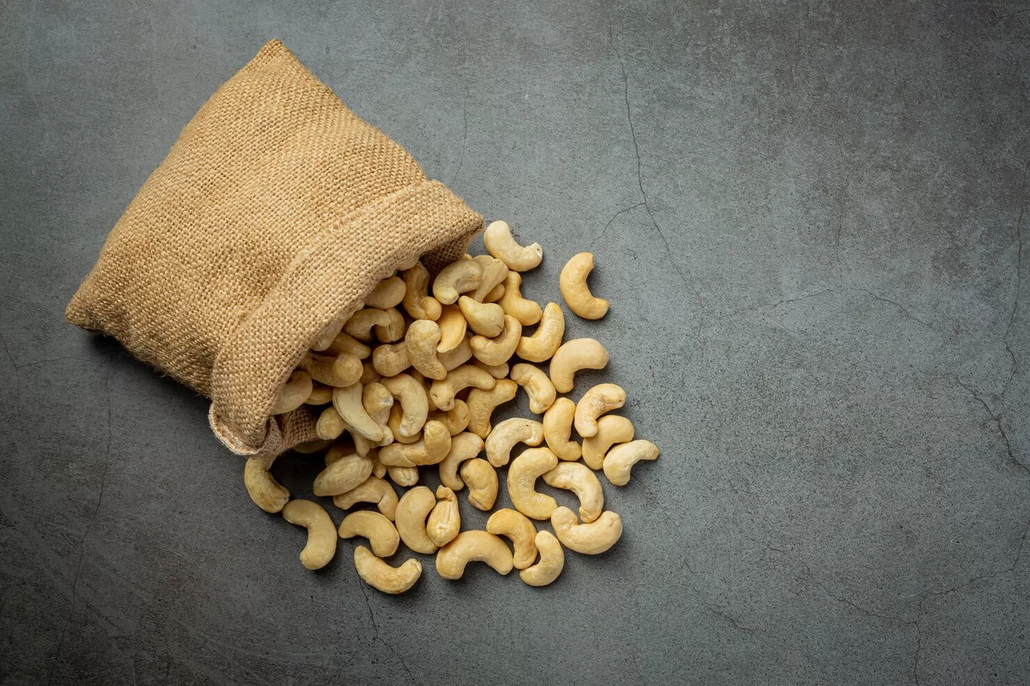 cashew nut packaging for export