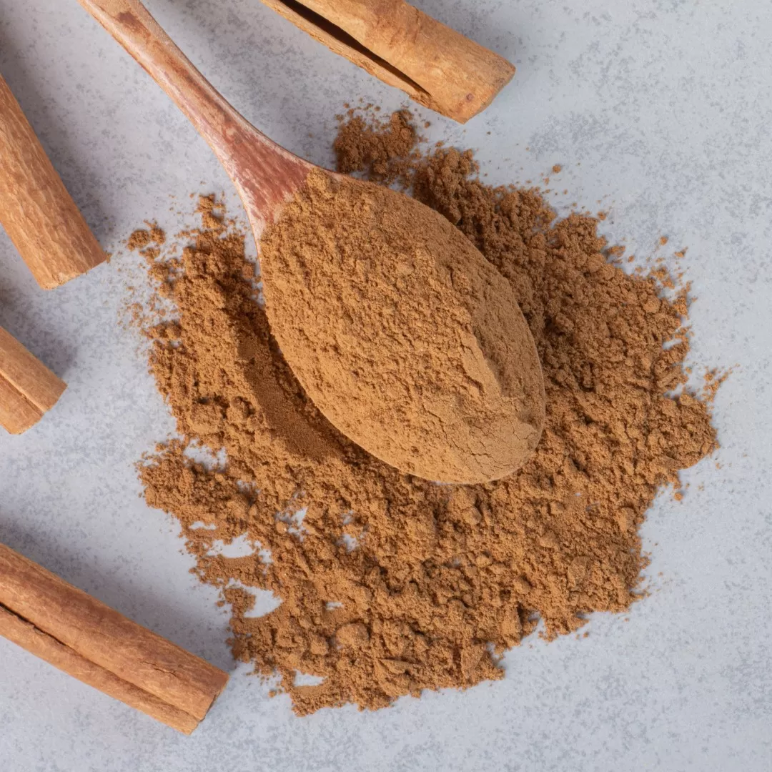 cinnamon powder aiding digestion naturally