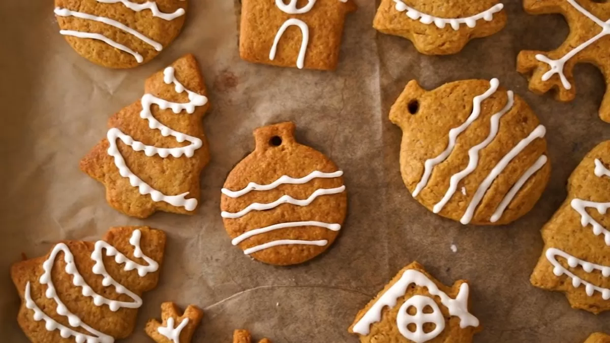 Christmas ginger cookies made with premium ground ginger powder