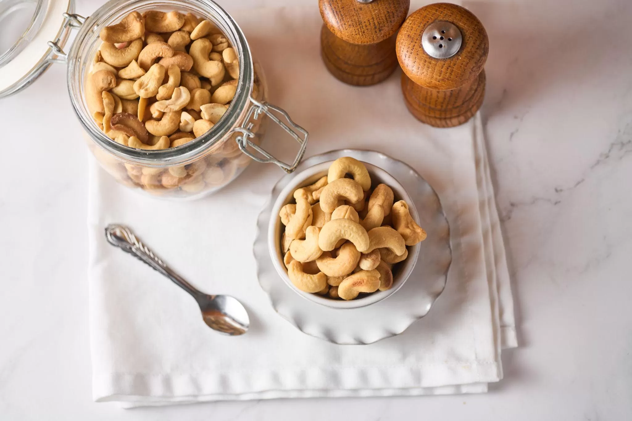 Cashew nuts as a popular healthy snack